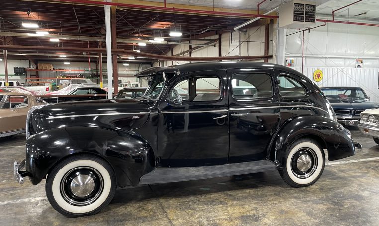英語太① 1940 Packard One-Ten Sedan for Sale | Exotic Car Trader (Lot